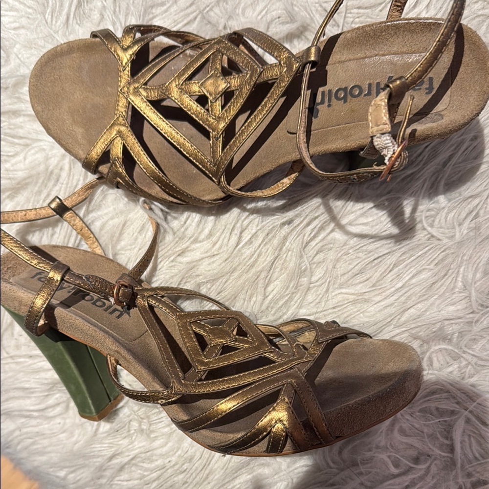 Metallic Bronze Strappy Block Heel Sandals - Women's